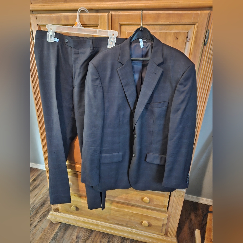 Pronto Uomo Dark Checkered Suit